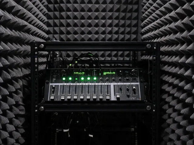 Compact audio mixer and amplifier rack